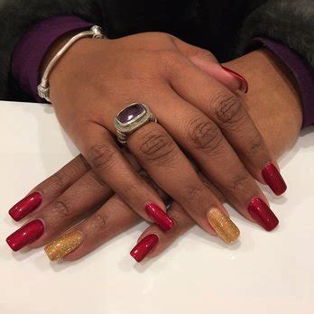 Be the Belle of the Ball with Magic Nails at Oakbrook Promenade